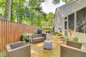 Pet-Friendly Annapolis Home Walk to Beach!